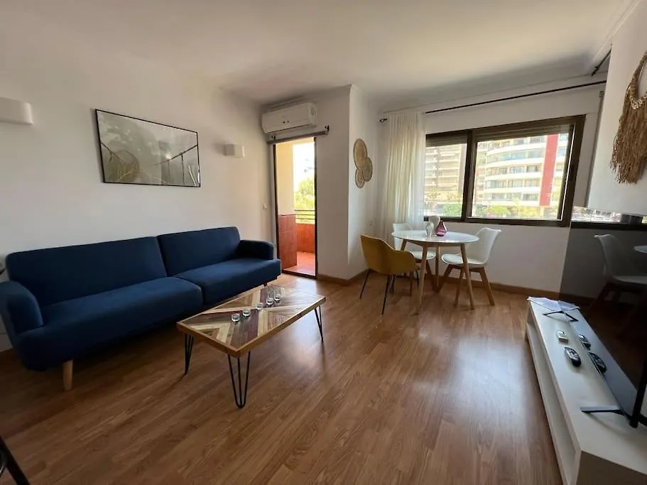 Apartamento De Playa Con Piscina Fuengirola Spain