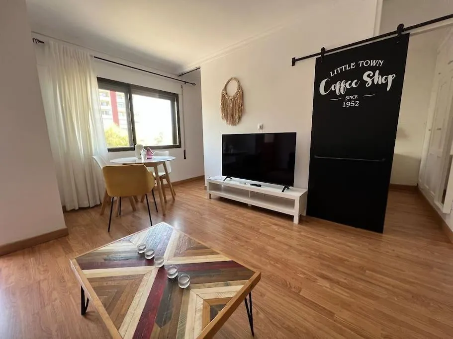 Apartamento De Playa Con Piscina Fuengirola 0*,  Spain
